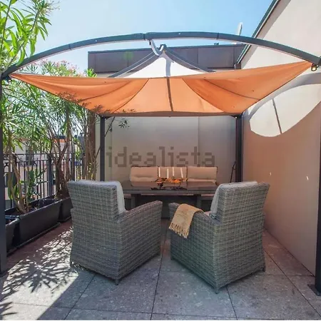 公寓 Mathis House *